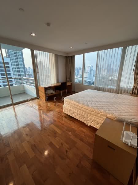 Baan Jamjuree, Bangkok, 42 Soi Sukhumvit 39, Khlong Tan Nua, Watthana, Bangkok, 3 Bedrooms, 198 sqm, Condo For Rent, by PROPERTYSIGHTS REAL ESTATE, 500156926 - DDproperty.com