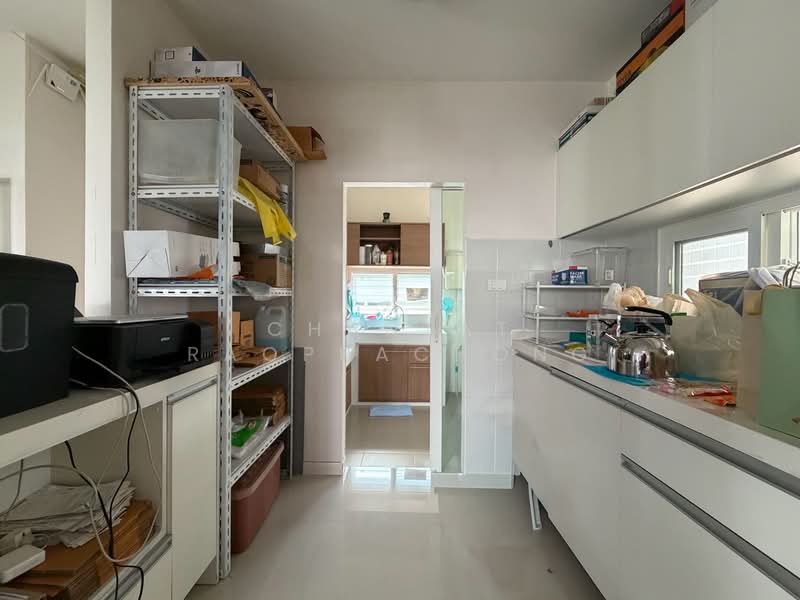 Mantana Kalapapruk-Wongwaen, Bangkok, 379 Kanchanaphisek Road, Lak Song, Bang Khae, Bangkok, 3 Bedrooms, 164 sqm, Single Detached House For Sale, by Chantat Raoprachong, 500156938 - DDproperty.com