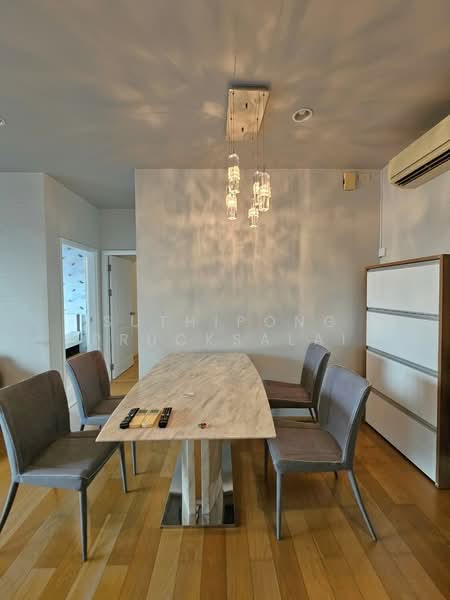 Hive Sathorn, Bangkok, Krung Thonburi Road, Khlong Ton Sai, Khlong San, Bangkok, 2 Bedrooms, 70 sqm, Condo For Rent, by Suthipong Prucksalai, 500156945 - DDproperty.com