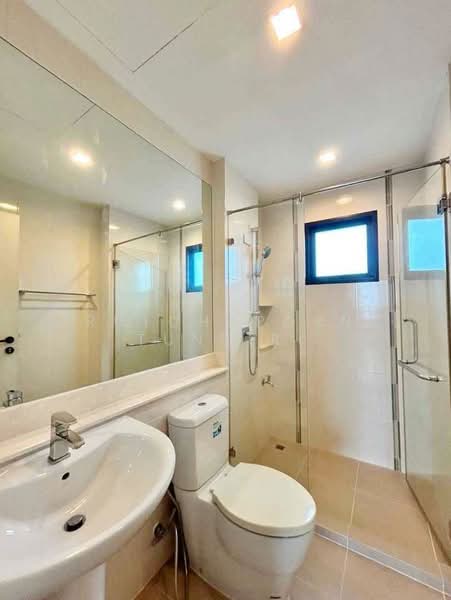 บ้านในโครงการ ให้เช่า – ใกล้มีโชคพลาซ่า เพียง 5 นาที ค่าเช่า 38,000 บาท / เดือน รหัสทรัพย์ : No.5H63, Chiang Mai, Nong Chom, San Sai, Chiang Mai, 3 Bedrooms, 150 sqm, Single Detached House For Rent, by Rutchaporn Tunsiri, 500156948 - DDproperty.com