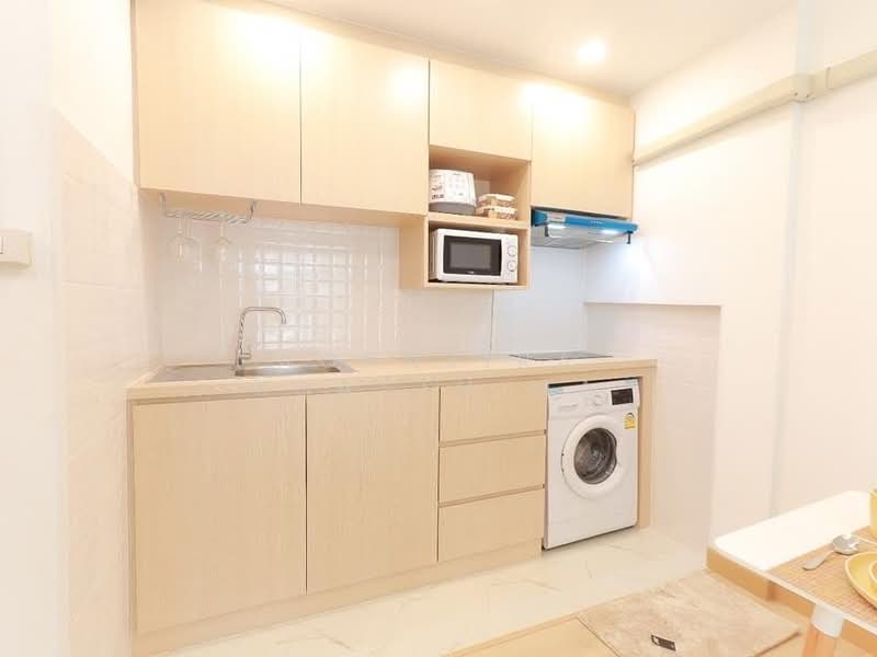 S2711 | ขาย / เช่า ทาวน์โฮม 2 ชั้น รีโนเวทสไตล์ Minimal ใกล้สนามบินเชียงใหม่เพียง 8 นาที, เชียงใหม่, แม่เหียะ, เมืองเชียงใหม่, เชียงใหม่, 120 ตร.ม., ทาวน์เฮ้าส์ ขาย, โดย Aornjira Khatthima, 500156970 - DDproperty.com