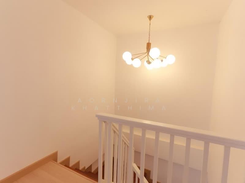 S2711 | Renovated 2-Storey Minimal Townhome Near Chiang Mai Airport, Chiang Mai, Mae Hia, Muang Chiang Mai, Chiang Mai, 2 Bedrooms, 120 sqm, Townhouse For Sale, by Aornjira Khatthima, 500156970 - DDproperty.com