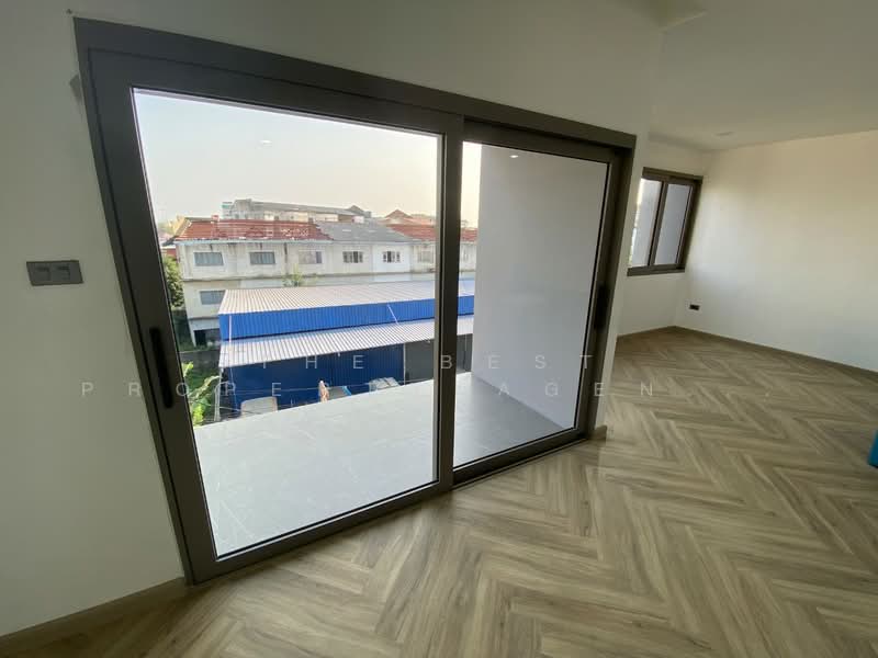 บ้านแฝดบางเขน กรุงเทพมหานคร, Bangkok, Tha Rang, Bang Khen, Bangkok, 4 Bedrooms, 350 sqm, Semi-Detached House (Twin House) For Sale, by The Best Property Agent ไก่, 500156980 - DDproperty.com