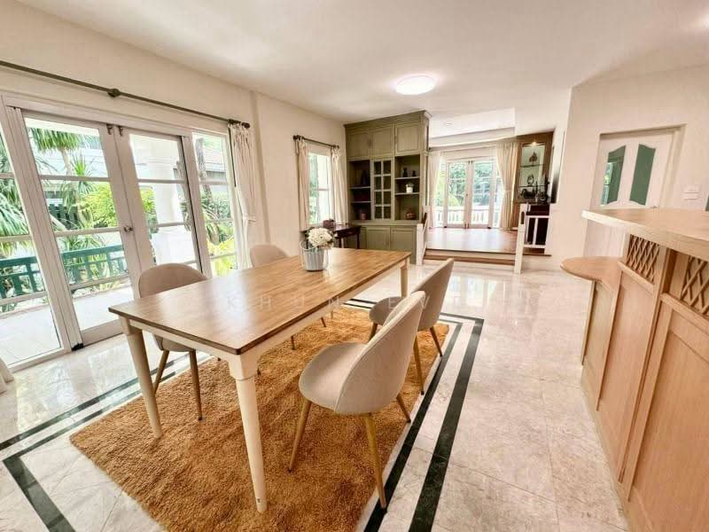 Nantawan Sukhumvit 77, Bangkok, Sukhumvit 77 (On Nut 44), Bang Chak, Phra Khanong, Bangkok, 3 Bedrooms, 250 sqm, Single Detached House For Rent, by Khun Eve, 500156988 - DDproperty.com