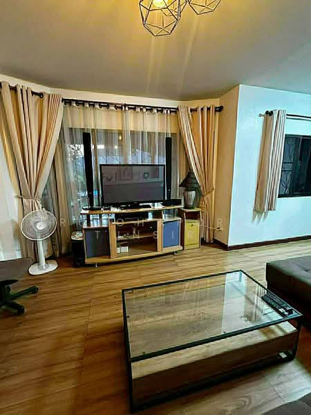 Pool Villa ให้เช่า – ใกล้มีโชคพลาซ่า เพียง 5 นาที ค่าเช่า 60,000 บาท / เดือน รหัสทรัพย์ : No.5P003, เชียงใหม่, สันทรายน้อย, สันทราย, เชียงใหม่, 200 ตร.ม., บ้านเดี่ยว ให้เช่า, โดย Rutchaporn Tunsiri, 500157007 - DDproperty.com