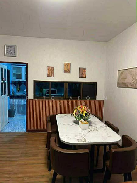 Pool Villa ให้เช่า – ใกล้มีโชคพลาซ่า เพียง 5 นาที ค่าเช่า 60,000 บาท / เดือน รหัสทรัพย์ : No.5P003, Chiang Mai, San Sai Noi, San Sai, Chiang Mai, 5 Bedrooms, 200 sqm, Single Detached House For Rent, by Rutchaporn Tunsiri, 500157007 - DDproperty.com