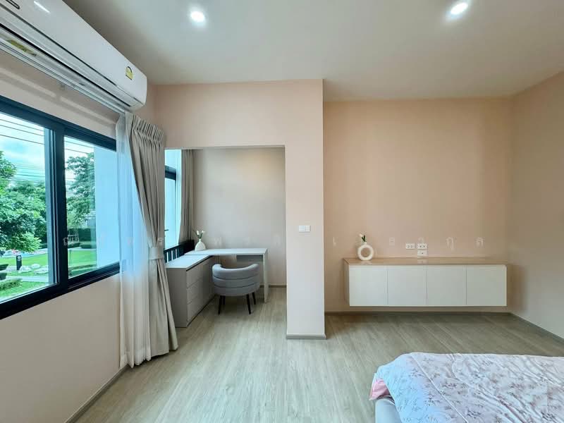 PLEX Onnut - Wongwaen, Bangkok, Sukhaphiban 2 Road, Dok Mai, Prawet, Bangkok, 3 Bedrooms, 150 sqm, Townhouse For Rent, by ณภัทร พรสิริเมธากุล, 500157011 - DDproperty.com