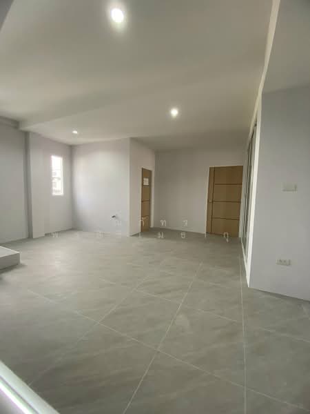 ประเวศ, Bangkok, Prawet, Prawet, Bangkok, , 900 sqm, Shophouse For Rent, by ณภัทร พรสิริเมธากุล, 500157024 - DDproperty.com