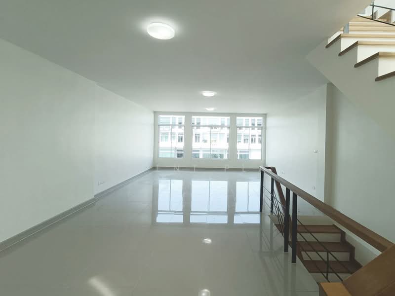 For Rent: Home Office H-Cape Biz Plus On Nut-Outer Ring Road (SPSAD3826), Bangkok, Prawet, Prawet, Bangkok, , 230 sqm, Office Space For Rent, by Agent Pla, 500157027 - DDproperty.com