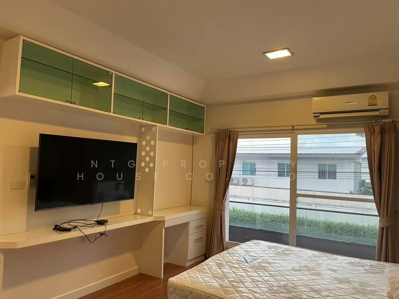 Mantana Lake Watcharapol, Bangkok, Sukhaphiban 5 Road, O-Ngoen, Sai Mai, Bangkok, 4 Bedrooms, 212 sqm, Single Detached House For Rent, by NTG Property House Co.,Ltd., 500157057 - DDproperty.com