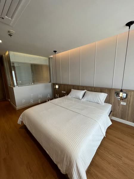 Baan Ploenchit, Bangkok, Soi Ruamrudee 2 Ploenchit Road, Lumphini, Pathum Wan, Bangkok, 2 Bedrooms, 100 sqm, Condo For Sale, by Thanyalak Premputtiphan, 500157062 - DDproperty.com