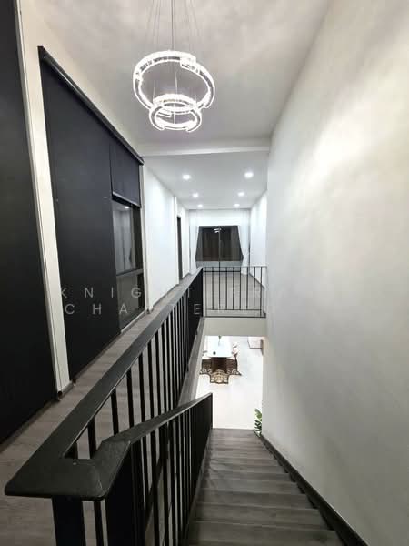 House in Sukhumvit, Bangkok, Bang Chak, Phra Khanong, Bangkok, 3 Bedrooms, 250 sqm, Single Detached House For Sale, by Knight Frank Chartered (Thailand) Co.,Ltd, 500157110 - DDproperty.com