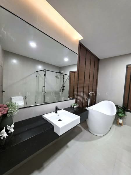 บ้านเดี่ยวโซนสุขุมวิท, กรุงเทพ, บางจาก, พระโขนง, กรุงเทพ, 250 ตร.ม., บ้านเดี่ยว ขาย, โดย Knight Frank Chartered (Thailand) Co.,Ltd, 500157110 - DDproperty.com