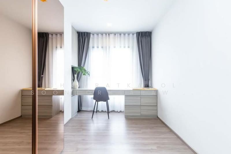 The Base Sukhumvit 50, Bangkok, Soi Roem Charoen 1, Sukhumvit 50 Road, Phra Kanong, Khlong Toei, Bangkok, 2 Bedrooms, 42 sqm, Condo For Sale, by Chomratkamol Soontorntarawong (Gor), 500157117 - DDproperty.com