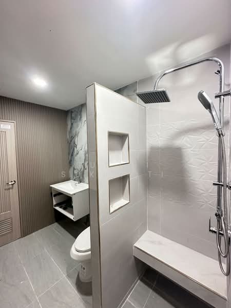 Pruksa Town Ratchapruk, Bangkok, Ratchaphruek Road, Bang Prom, Taling Chan, Bangkok, 2 Bedrooms, 120 sqm, Townhouse For Sale, by Sutthi Sukjhoti, 500157123 - DDproperty.com