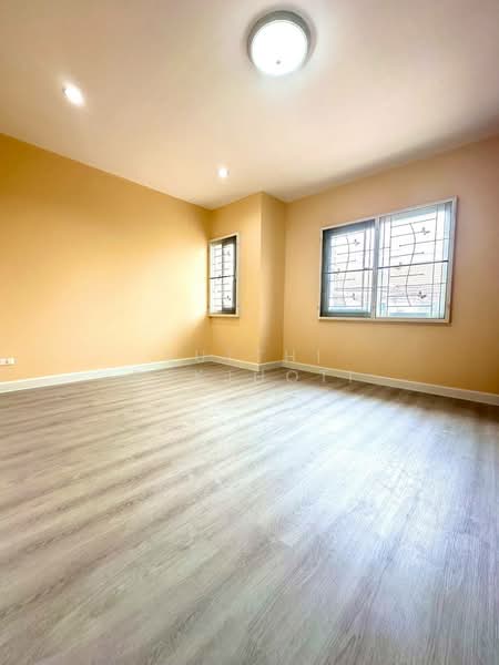 For Sale - Pruksa Town Ratchapruk, Bangkok