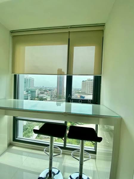 Rhythm Sukhumvit 42, Bangkok, Soi Sukhumvit 42, Sukhumvit Road, Phra Kanong, Khlong Toei, Bangkok, 1 Bedroom, 45 sqm, Condo For Rent, by Natasa Techathonthanakhun, 500157139 - DDproperty.com