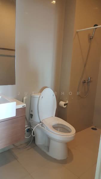 Noble Reveal, Bangkok, 36 Soi Sukhumvit 63, Ekamai Road, Phra Kanong Nua, Watthana, Bangkok, 2 Bedrooms, 83 sqm, Condo For Rent, by Juthabhorn Uppachit (Amy), 500157142 - DDproperty.com