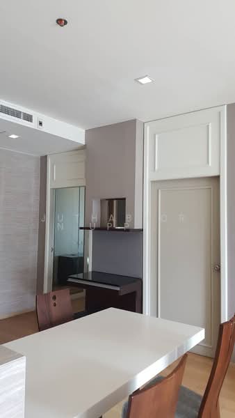 Noble Reveal, Bangkok, 36 Soi Sukhumvit 63, Ekamai Road, Phra Kanong Nua, Watthana, Bangkok, 2 Bedrooms, 83 sqm, Condo For Rent, by Juthabhorn Uppachit (Amy), 500157142 - DDproperty.com