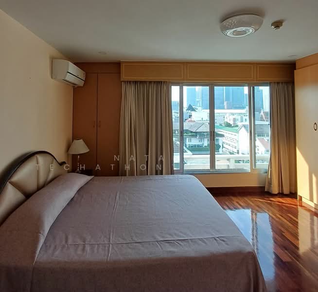 Navin Court, Bangkok, 63 Soi Ruamrudee 3, Lumphini, Pathum Wan, Bangkok, 3 Bedrooms, 90 sqm, Condo For Rent, by Natasa Techathonthanakhun, 500157146 - DDproperty.com