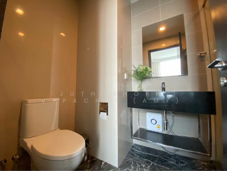 The Edge Sukhumvit 23, Bangkok, 6 Soi Sukhumvit 23, Khlongtoei Nua, Watthana, Bangkok, 1 Bedroom, 30 sqm, Condo For Rent, by Juthabhorn Uppachit (Amy), 500157155 - DDproperty.com