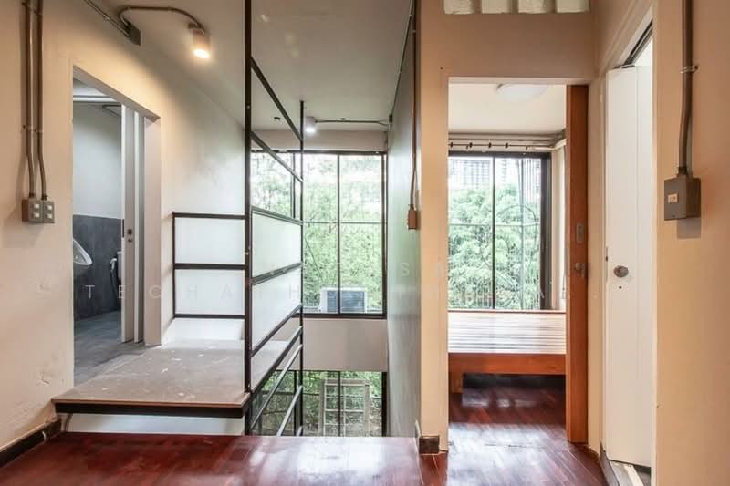 3-BR Townhouse, Bangkok, Thung Maha Mek, Sathon, Bangkok, 3 Bedrooms, 311 sqm, Townhouse For Rent, by Natasa Techathonthanakhun, 500157159 - DDproperty.com