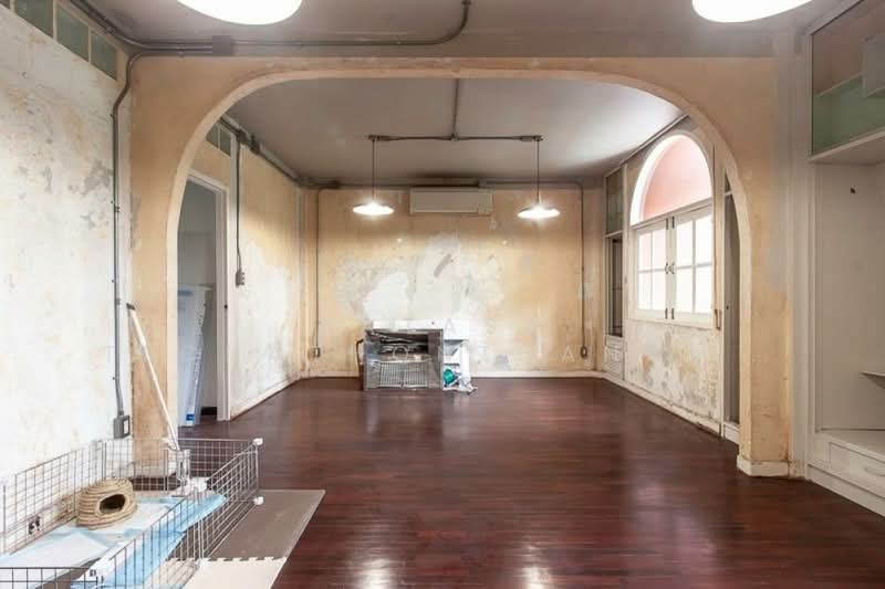 3-BR Townhouse, Bangkok, Thung Maha Mek, Sathon, Bangkok, 3 Bedrooms, 311 sqm, Townhouse For Rent, by Natasa Techathonthanakhun, 500157159 - DDproperty.com