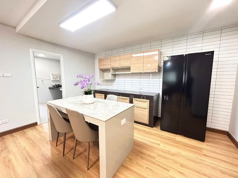 บ้านสวยให้เช่า – ใกล้ตลาดเจริญเจริญ เพียง 10 นาที ค่าเช่า 32,000 บาท / เดือน รหัสทรัพย์ : No.13H694, Chiang Mai, San Kamphaeng, San Kamphaeng, Chiang Mai, 3 Bedrooms, 156 sqm, Single Detached House For Rent, by Rutchaporn Tunsiri, 500157161 - DDproperty.com