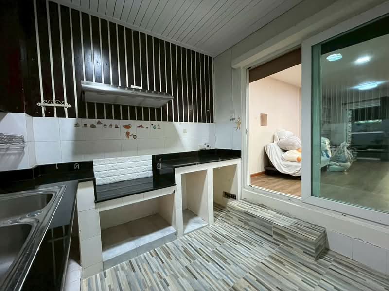 Casa City Ladprao, Bangkok, Soi Casa City Village Ladprao, Nawamin, Bueng Kum, Bangkok, 3 Bedrooms, 180 sqm, Townhouse For Sale, by เดชวิทย์ แจ้งสัจจา, 500157164 - DDproperty.com