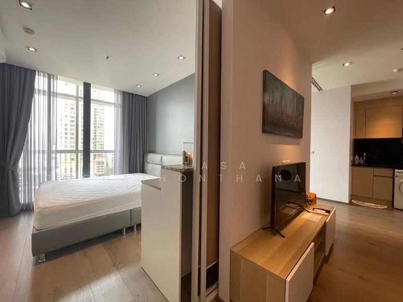 Park Origin Phrom Phong (Park 24), Bangkok, 68 Soi Sukhumvit 24, Khong Tan, Khlong Toei, Bangkok, 2 Bedrooms, 58 sqm, Condo For Rent, by Natasa Techathonthanakhun, 500157171 - DDproperty.com