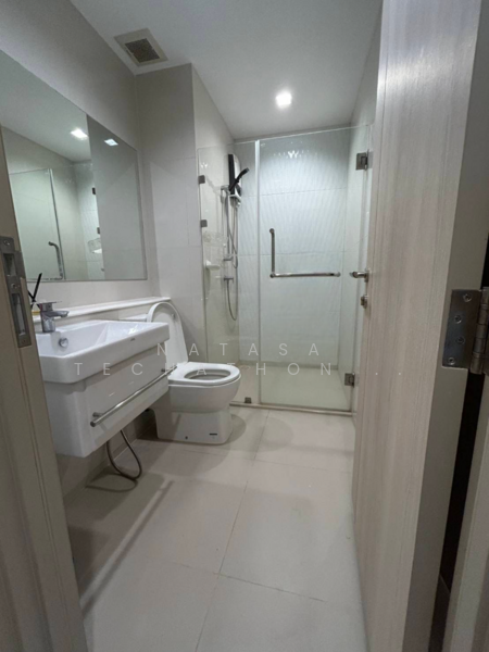Life One Wireless, Bangkok, 1 Wireless Road, Lumphini, Pathum Wan, Bangkok, 2 Bedrooms, 63 sqm, Condo For Rent, by Natasa Techathonthanakhun, 500157181 - DDproperty.com