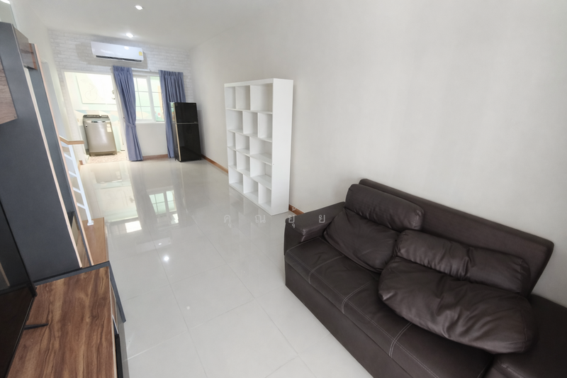 Golden Town Vibhavadi - Rangsit, Pathum Thani, Phaholyothin Road, Khlong Nung, Khlong Luang, Pathum Thani, 4 Bedrooms, 115 sqm, Townhouse For Sale, by คุณยุ้ย, 500157186 - DDproperty.com