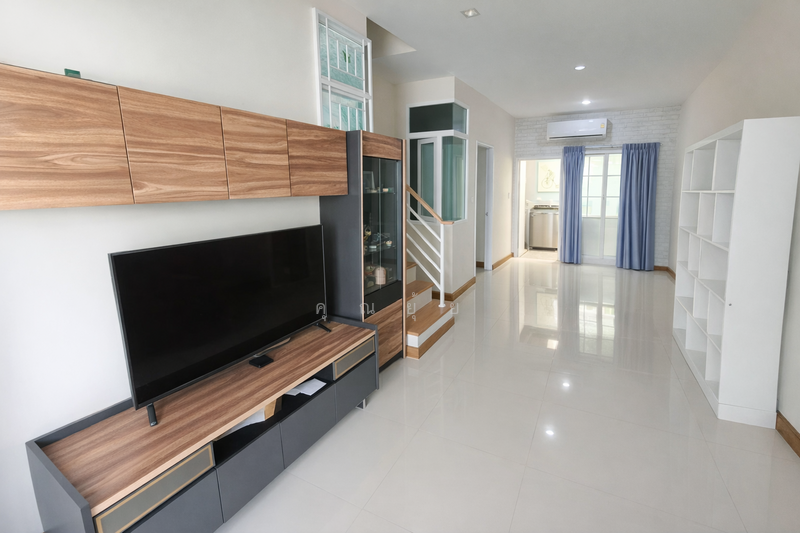 Golden Town Vibhavadi - Rangsit : โกลเด้น ทาวน์ วิภาวดี - รังสิต, ปทุมธานี, ถนนพหลโยธิน, คลองหนึ่ง, คลองหลวง, ปทุมธานี, 115 ตร.ม., ทาวน์เฮ้าส์ ขาย, โดย คุณยุ้ย, 500157186 - DDproperty.com