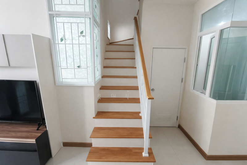 Golden Town Vibhavadi - Rangsit : โกลเด้น ทาวน์ วิภาวดี - รังสิต, ปทุมธานี, ถนนพหลโยธิน, คลองหนึ่ง, คลองหลวง, ปทุมธานี, 115 ตร.ม., ทาวน์เฮ้าส์ ขาย, โดย คุณยุ้ย, 500157186 - DDproperty.com