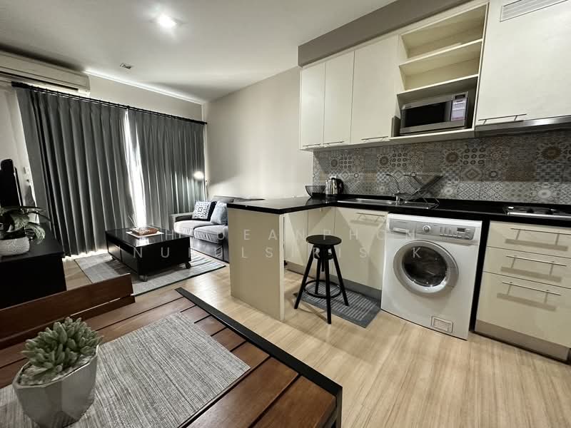 The Seed Mingle Sathorn-Suanplu, Bangkok, 389 Soi Sathon 3, Thung Maha Mek, Sathon, Bangkok, 1 Bedroom, 40 sqm, Condo For Rent, by Khlueanphon Nukulsirisak, 500157191 - DDproperty.com