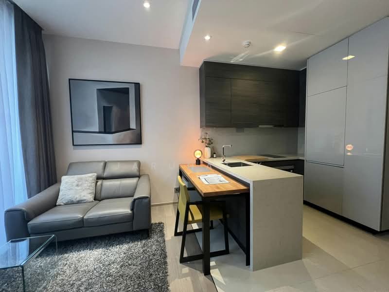 The Esse Asoke, Bangkok, 333 Soi Sukhumvit 21, Sukhumvit Road, Khlongtoei Nua, Watthana, Bangkok, 1 Bedroom, 45 sqm, Condo For Rent, by Jarunat K, 500157198 - DDproperty.com