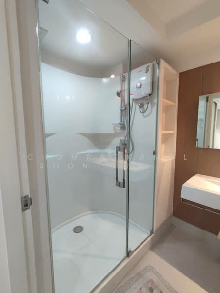 The Bangkok Sathorn-Taksin : เดอะแบงค็อค สาทร-ตากสิน, กรุงเทพ, กรุงธนบุรี, บางลำภูล่าง, คลองสาน, กรุงเทพ, 71 ตร.ม., คอนโด ให้เช่า, โดย Chomratkamol Soontorntarawong (Gor), 500157237 - DDproperty.com