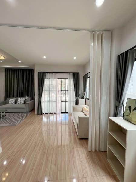 บ้านให้เช่า – ใกล้รร.สาธิตแห่งมหาวิทยาลัยรังสิตเชียงใหม่ ค่าเช่า 24,500 บาท / เดือน No.14H1051, Chiang Mai, Ban Waen, Hang Dong, Chiang Mai, 4 Bedrooms, 150 sqm, Single Detached House For Rent, by Rutchaporn Tunsiri, 500157241 - DDproperty.com