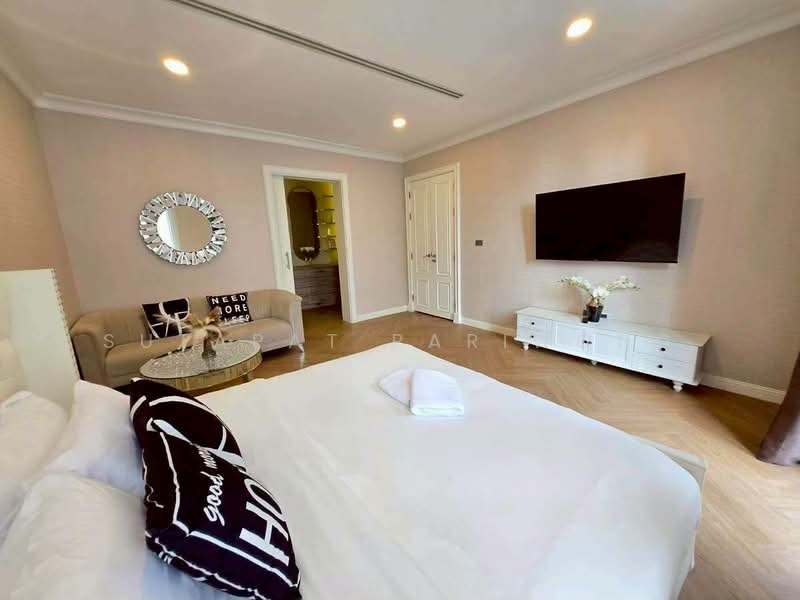 สุขุมวิท 49, Bangkok, Khlong Tan Nua, Watthana, Bangkok, 4 Bedrooms, 680 sqm, Townhouse For Rent, by Sutapat Pariwong, 500157252 - DDproperty.com