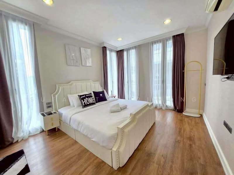 สุขุมวิท 49, Bangkok, Khlong Tan Nua, Watthana, Bangkok, 4 Bedrooms, 680 sqm, Townhouse For Rent, by Sutapat Pariwong, 500157252 - DDproperty.com
