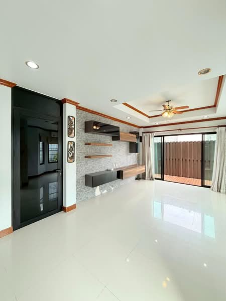 พลูวิลล่า 2 ชั้น โซนฉลอง, Phuket, Chalong, Muang Phuket, Phuket, 3 Bedrooms, 1 sqm, Villa For Sale, by bossone, 500157296 - DDproperty.com