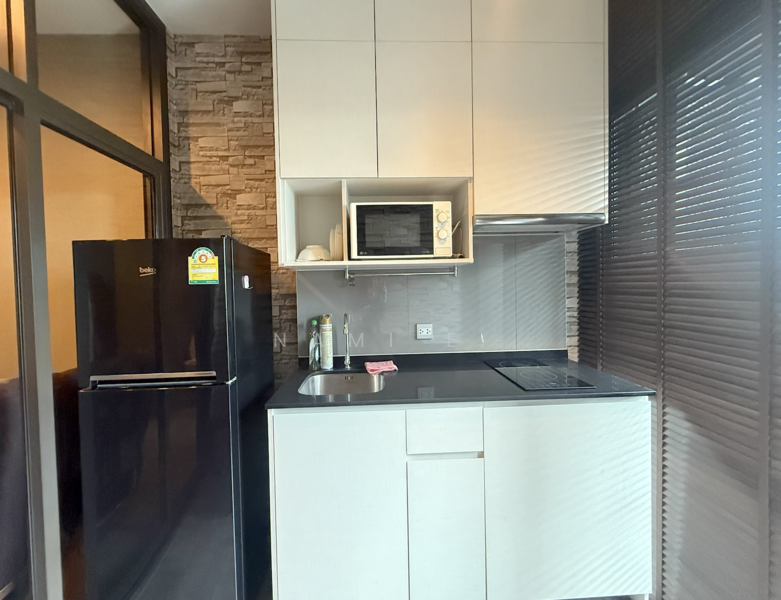 Whizdom Avenue Ratchada-Ladprao, Bangkok, Ladprao Road, Jom Phon, Chatuchak, Bangkok, 1 Bedroom, 30 sqm, Condo For Sale, by Nami E., 500157312 - DDproperty.com