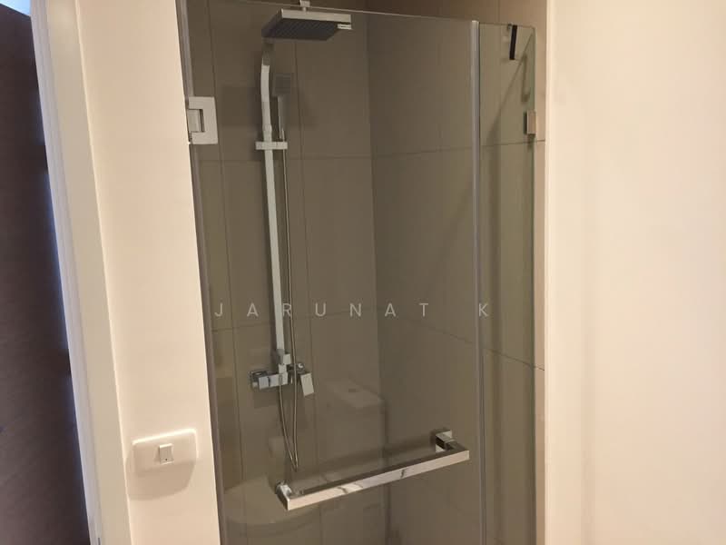 The Lofts Ekkamai, Bangkok, 1415 Sukhumvit Road, Phra Kanong Nua, Watthana, Bangkok, 1 Bedroom, 45 sqm, Condo For Rent, by Jarunat K, 500157315 - DDproperty.com