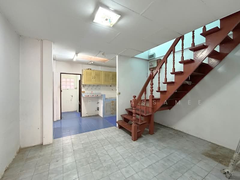 หลักสี่แลนด์ ดอนเมือง, Bangkok, โกสุมรวมใจ 39, Si Khan, Don Mueang, Bangkok, 4 Bedrooms, 150 sqm, Semi-Detached House (Twin House) For Sale, by Punpapa Rassamee, 500157317 - DDproperty.com