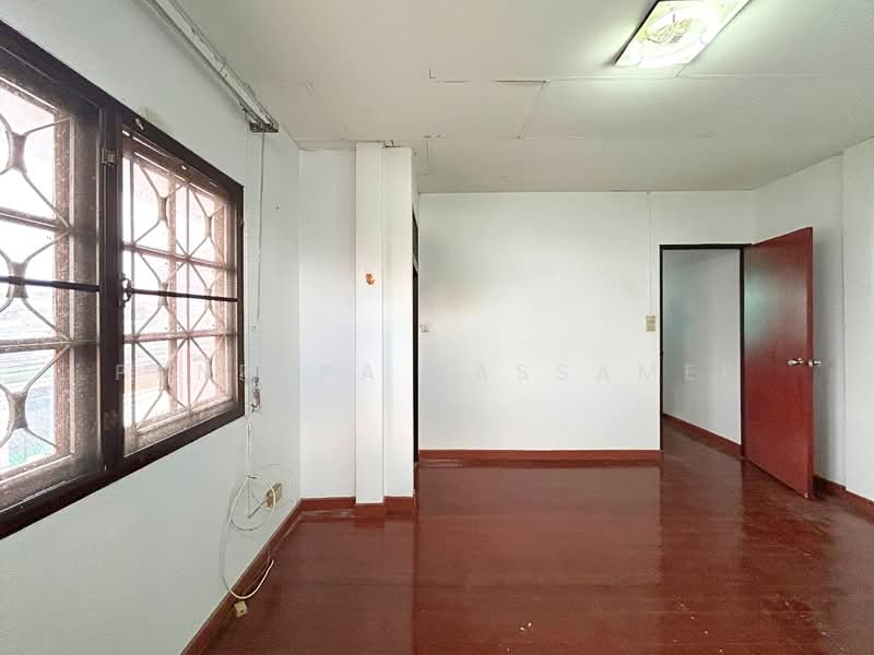 หลักสี่แลนด์ ดอนเมือง, Bangkok, โกสุมรวมใจ 39, Si Khan, Don Mueang, Bangkok, 4 Bedrooms, 150 sqm, Semi-Detached House (Twin House) For Sale, by Punpapa Rassamee, 500157317 - DDproperty.com