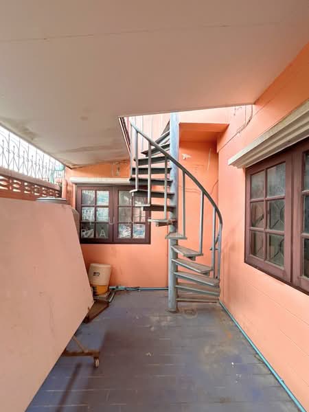 หลักสี่แลนด์ ดอนเมือง, Bangkok, โกสุมรวมใจ 39, Si Khan, Don Mueang, Bangkok, 4 Bedrooms, 150 sqm, Semi-Detached House (Twin House) For Sale, by Punpapa Rassamee, 500157317 - DDproperty.com