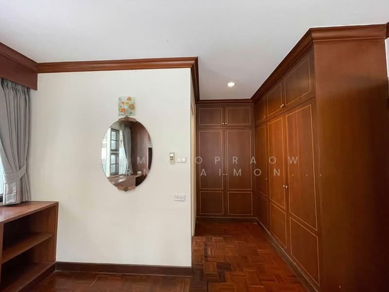 4-BR House, Bangkok, Samsen Nok, Huai Khwang, Bangkok, 4 Bedrooms, 445 sqm, Single Detached House For Rent, by Chompoopraow Jarernchaimondtree, 500157329 - DDproperty.com