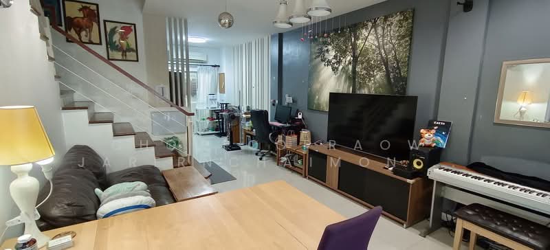 Urban Sathorn, Bangkok, Ratchaphruek Road, Bang Chak, Phasi Charoen, Bangkok, 3 Bedrooms, 204 sqm, Townhouse For Sale, by Chompoopraow Jarernchaimondtree, 500157355 - DDproperty.com