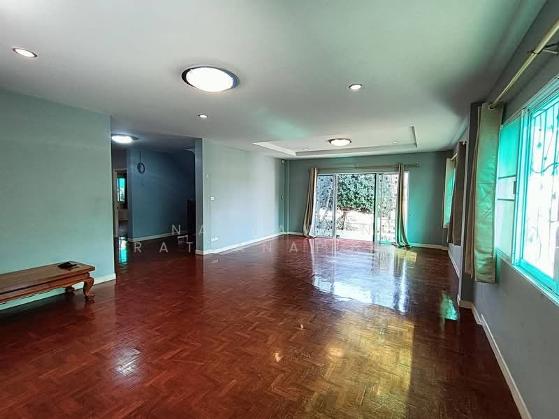 Royal View, Chiang Mai, Ban Waen, Hang Dong, Chiang Mai, 4 Bedrooms, 300 sqm, Single Detached House For Sale, by Nantawan Rattanapong, 500157365 - DDproperty.com