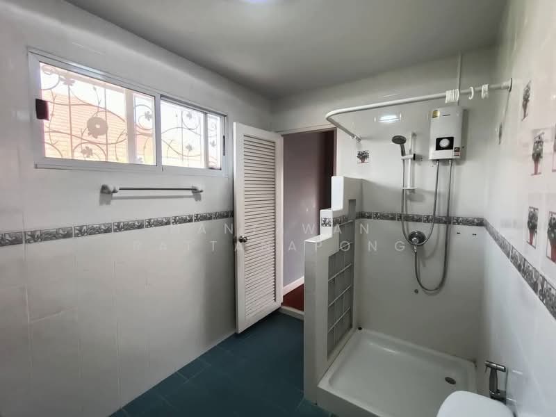 Royal View : โรยัล วิว, เชียงใหม่, บ้านแหวน, หางดง, เชียงใหม่, 300 ตร.ม., บ้านเดี่ยว ขาย, โดย Nantawan Rattanapong, 500157365 - DDproperty.com